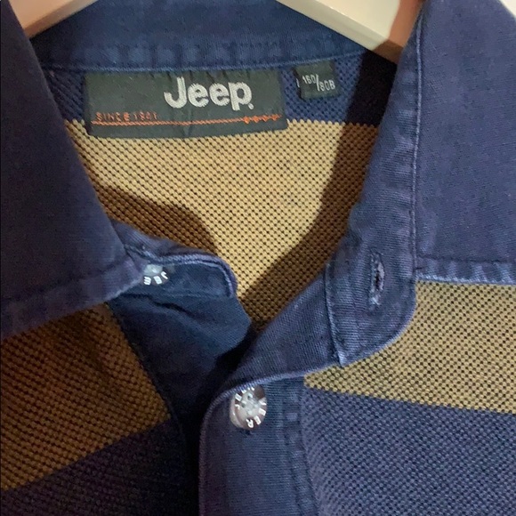 Shirt - Picture 2 of 6